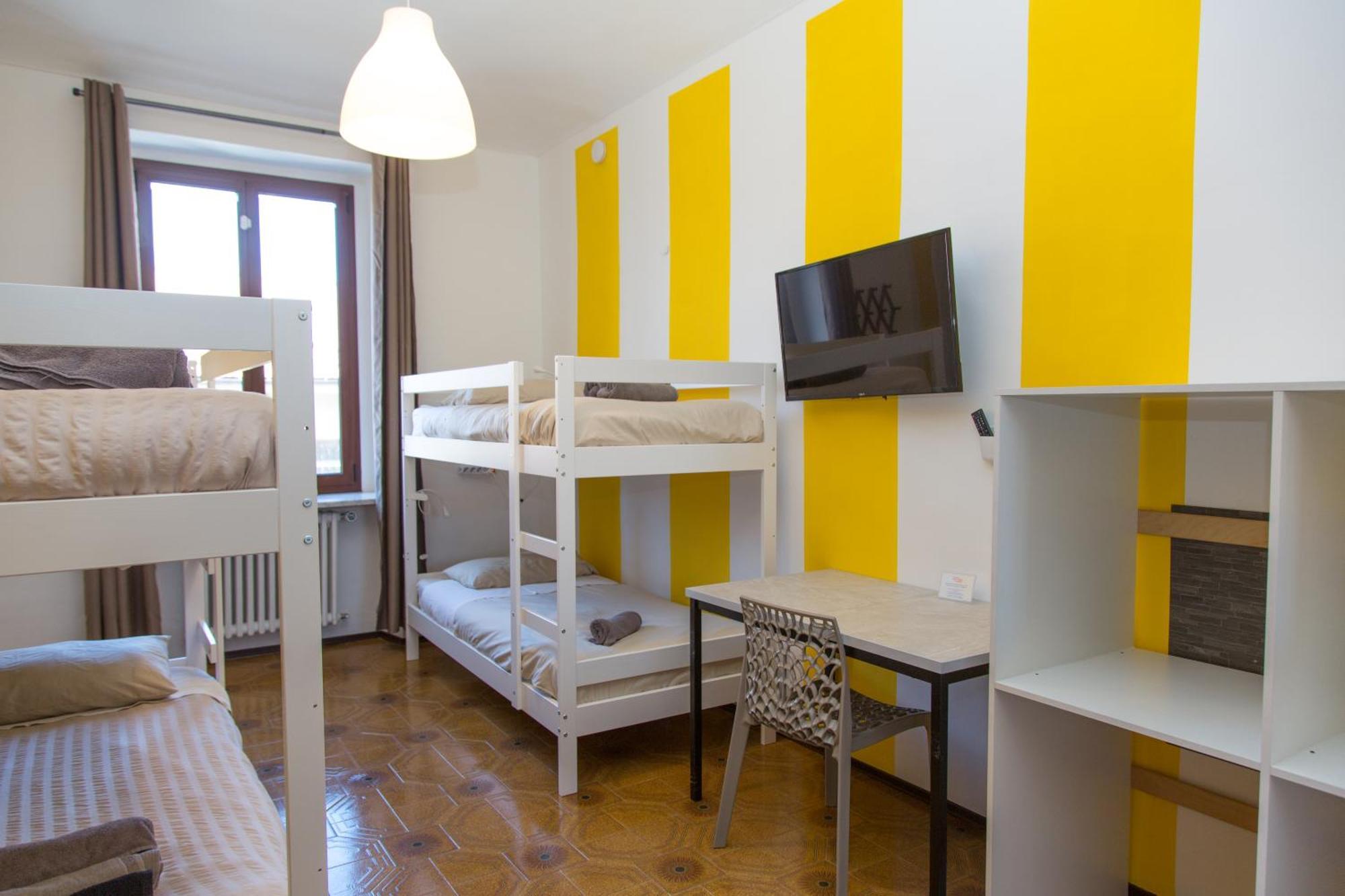 Guest House Turin Metro Young Екстер'єр фото
