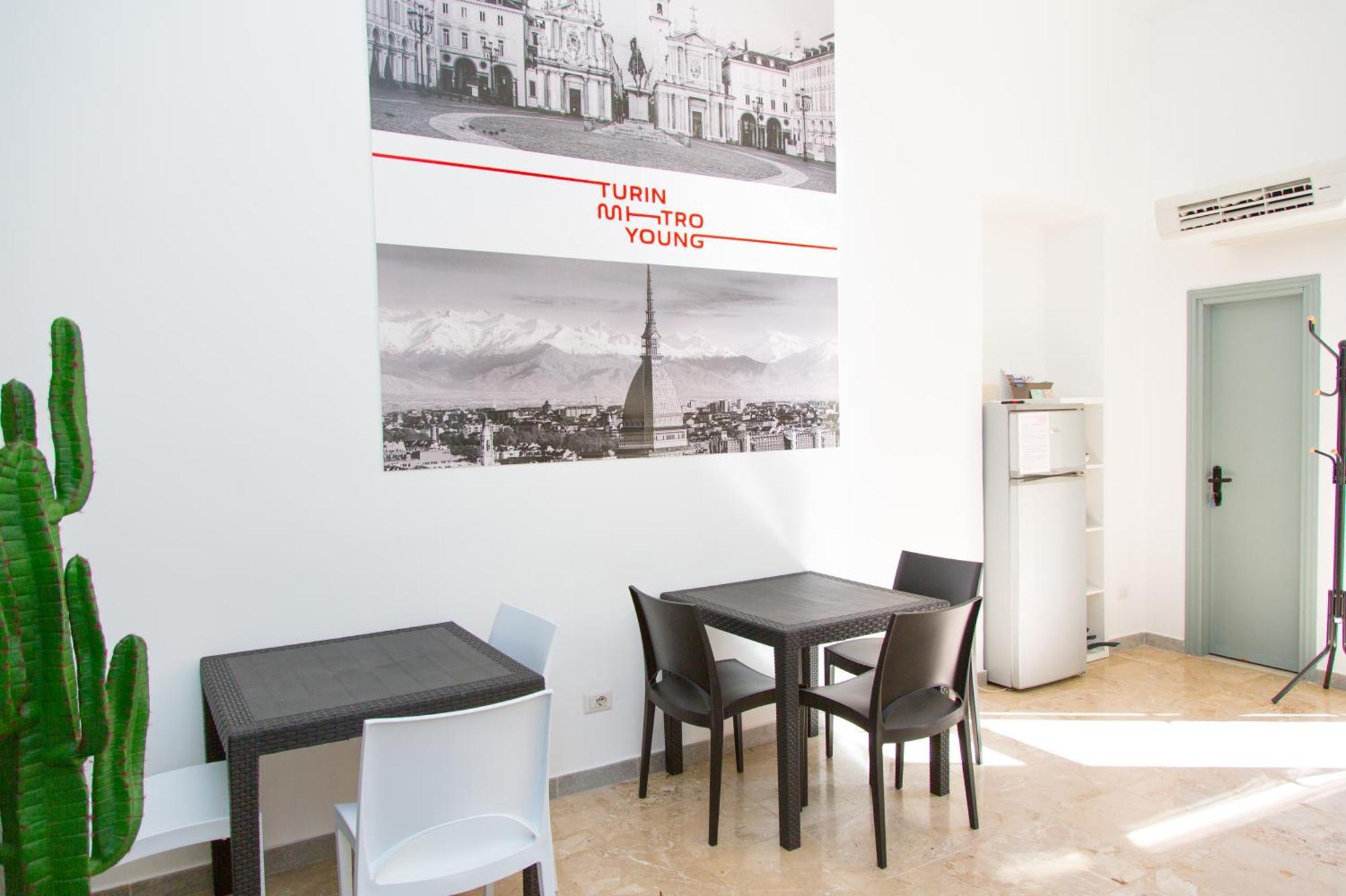 Guest House Turin Metro Young Екстер'єр фото