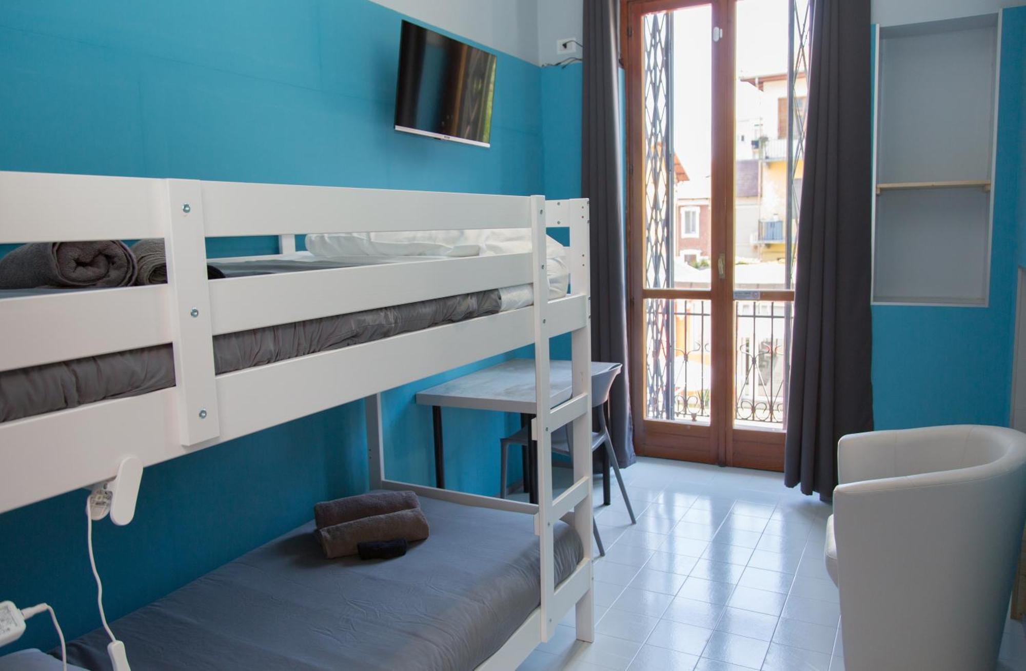 Guest House Turin Metro Young Екстер'єр фото