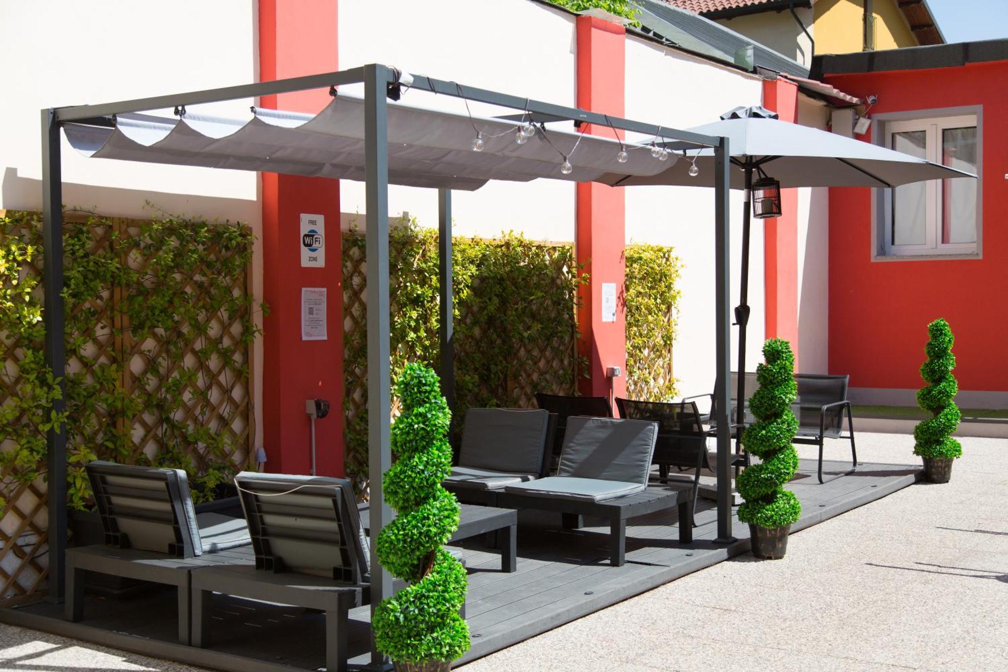 Guest House Turin Metro Young Екстер'єр фото